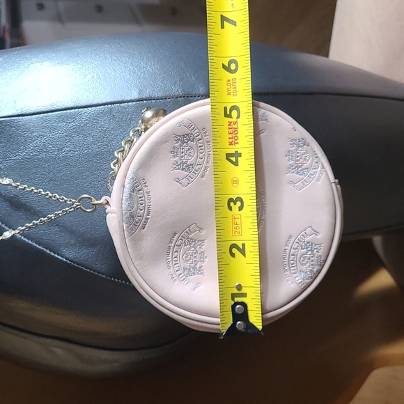Juicy Couture crossbody round bag purse in soft light pink leather with silver - Picture 16 of 16
